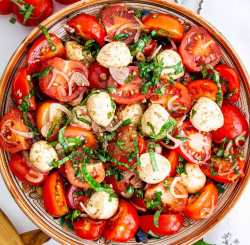 tomato and basil salad